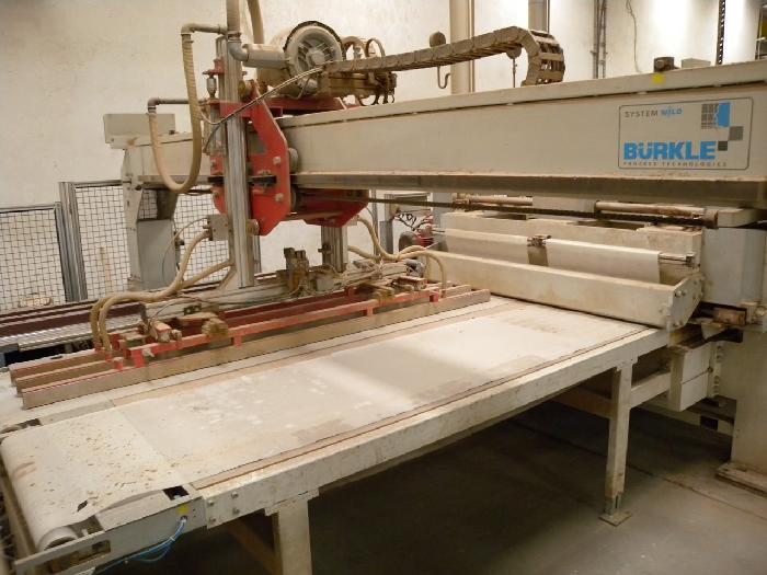 Hydraulic presses BURKLE Linia klejenia warstwy wierzchniej Buerkle