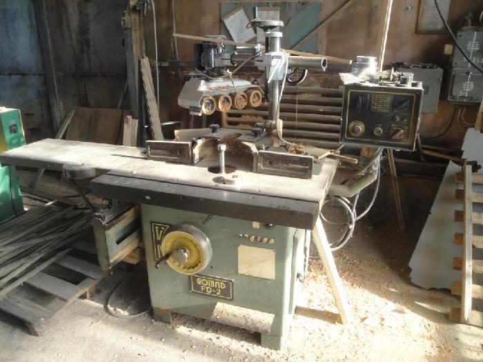 Spindle moulders with a side table GOMAD FD-2 Z BOCZNYM STOLIKIEM 