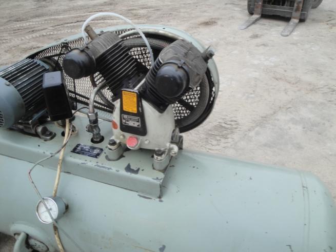 Reciprocating compressors ALUP HL 400-350 EV