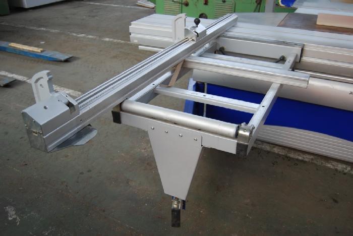 Sliding table saws FORMAT-4 KAPPA X-Motion 450