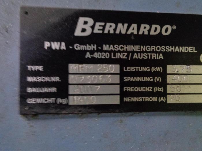 Milling machines BERNARDO MFM 250