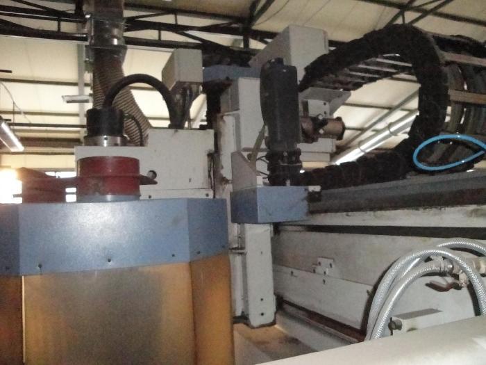 CNC machining centers MAKA CR 27 T