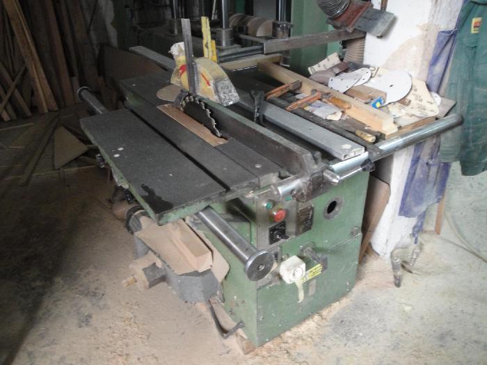 Spindle moulders with a side table METALL ROMANIA FGP-300
